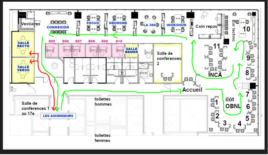 Plan de salle, avec l'inscription au bout du couloir à droite, 12 kiosques, un espace repas et une petite salle de conférence.