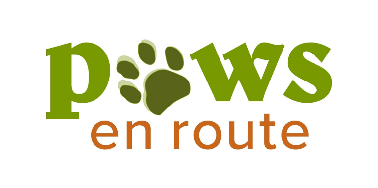 Paws en route logo.